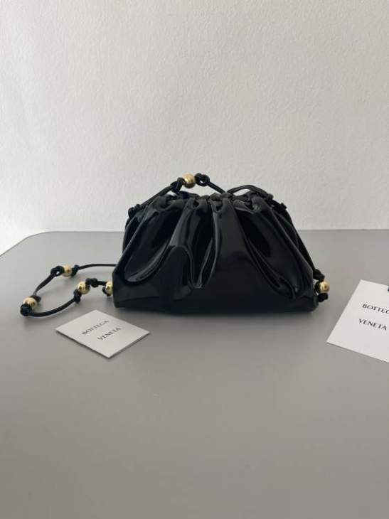 Picture of Bottega Veneta Handbags _SKUfw184068390fw